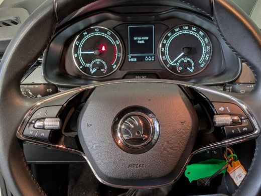 Skoda Kamiq 1.0 TSI DSG 110PK Ambition | CRUISE CONTROL | APP. CONNECT | BLUETOOTH | DAB+ | AIRCO | LED ActivLease financial lease