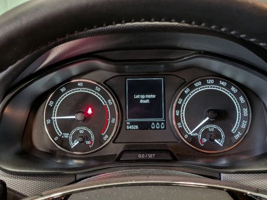 Skoda Kamiq 1.0 TSI DSG 110PK Ambition | CRUISE CONTROL | APP. CONNECT | BLUETOOTH | DAB+ | AIRCO | LED ActivLease financial lease