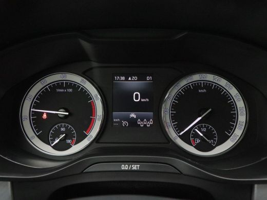 Skoda Kodiaq 1.5 TSi 150 Pk Automaat Business Edition 7 Pers. | Adaptive Cruise | Climate Control | Navigatie ... ActivLease financial lease