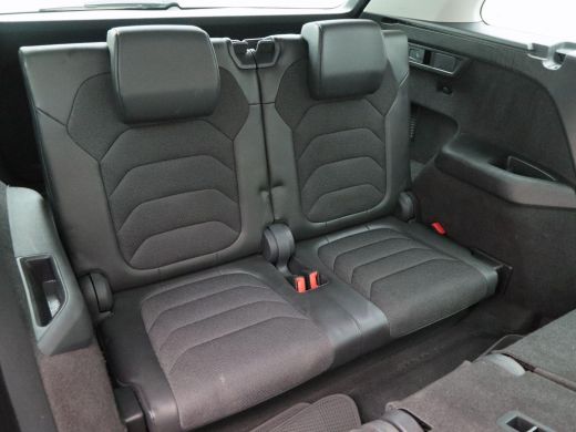 Skoda Kodiaq 1.5 TSi 150 Pk Automaat Business Edition 7 Pers. | Adaptive Cruise | Climate Control | Navigatie ... ActivLease financial lease