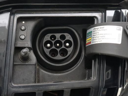 Skoda Superb 1.4 TSI iV Sportline | Trekhaak | 360 Camera | Achterbankverwarming | Adaptive cruise | Alcantara... ActivLease financial lease