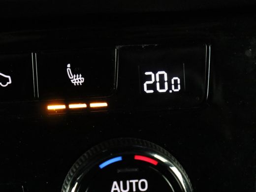 Skoda Superb 1.4 TSI iV Sportline | Trekhaak | 360 Camera | Achterbankverwarming | Adaptive cruise | Alcantara... ActivLease financial lease