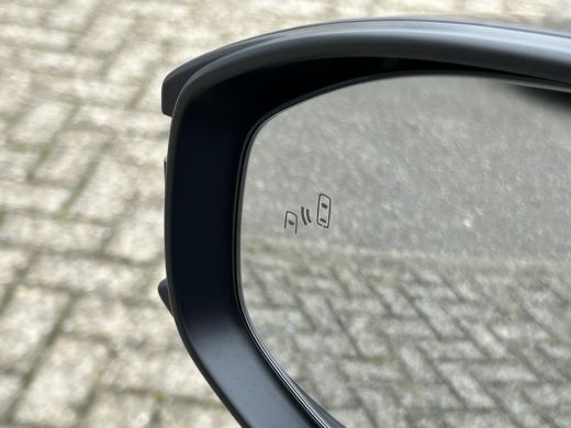 Toyota Corolla Cross Hybrid 140 Dynamic ActivLease financial lease