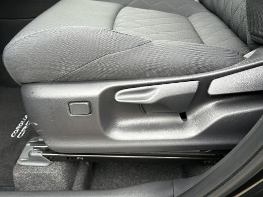 Toyota Corolla Cross Hybrid 140 Dynamic ActivLease financial lease