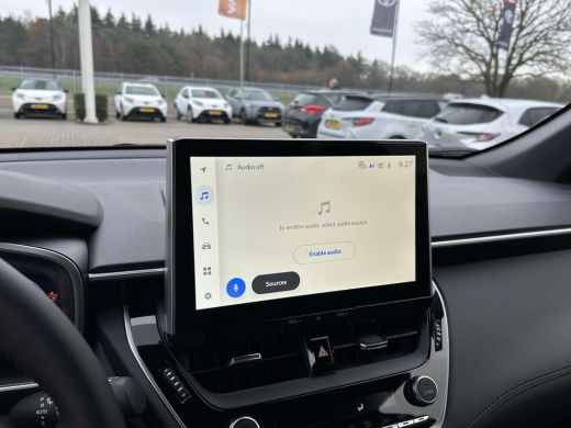 Toyota Corolla Cross Hybrid 140 Dynamic ActivLease financial lease