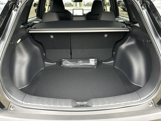 Toyota Corolla Cross Hybrid 140 Dynamic ActivLease financial lease