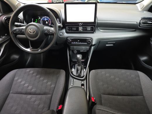 Toyota Yaris 1.5 Hybrid 115 Dynamic | NL Auto | Apple CarPlay | Tel lader | Rijklaarprijs incl. garantie | ActivLease financial lease