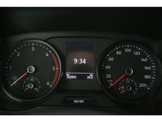 Volkswagen Crafter 35 2.0 TDI L3H3 | Laadklep | Airco | Camera | 3-Zits | Elektrpakket | Schuifdeur ActivLease financial lease