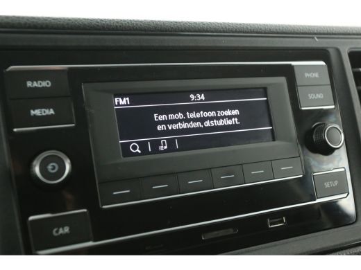 Volkswagen Crafter 35 2.0 TDI L3H3 | Laadklep | Airco | Camera | 3-Zits | Elektrpakket | Schuifdeur ActivLease financial lease