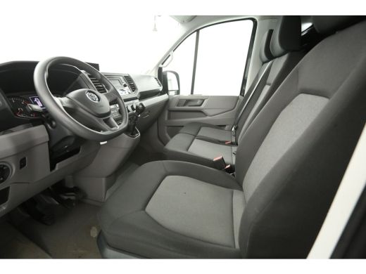 Volkswagen Crafter 35 2.0 TDI L3H3 | Laadklep | Airco | Camera | 3-Zits | Elektrpakket | Schuifdeur ActivLease financial lease