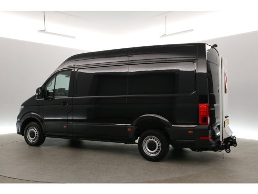 Volkswagen Crafter 35 2.0 TDI L3H3 | Laadklep | Airco | Camera | 3-Zits | Elektrpakket | Schuifdeur ActivLease financial lease