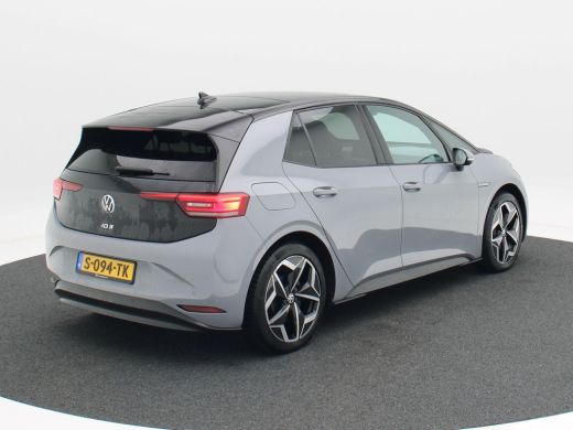 Volkswagen ID.3 First Plus 58 kWh | Panoramadak | Adaptive Cruise | Climate Control | Stoelverwarming | Navigatie... ActivLease financial lease