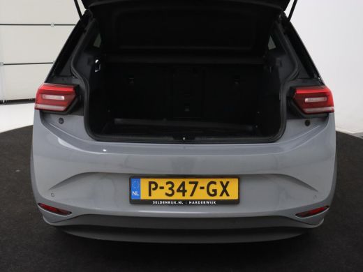 Volkswagen ID.3 Pro S 77 kWh | Stoel & stuurverwarming | Matrix LED | Keyless | Camera | Adaptive cruise | Carpla... ActivLease financial lease