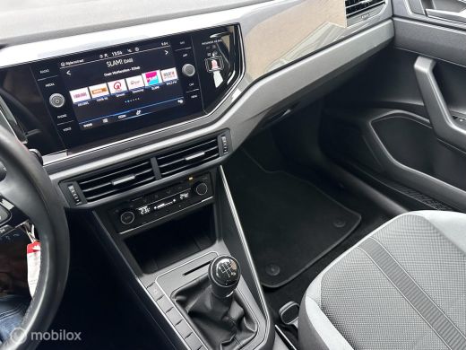 Volkswagen Polo 1.0 TSI 95PK HIGHLINE CLIMATE CONTROLE CARPLAY ADAPTIVE CRUISE CONTROLE SFEER VERLICHTING!! ActivLease financial lease