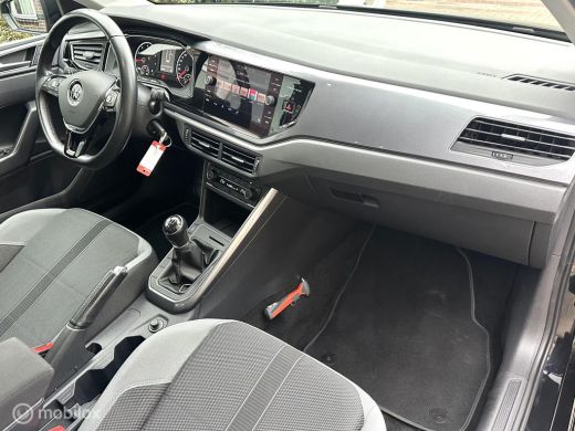 Volkswagen Polo 1.0 TSI 95PK HIGHLINE CLIMATE CONTROLE CARPLAY ADAPTIVE CRUISE CONTROLE SFEER VERLICHTING!! ActivLease financial lease