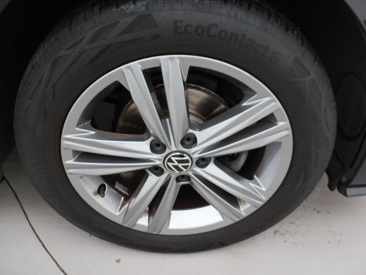 Volkswagen Polo 1.0 TSI R-LINE HIGHLINE + VIRTUAL COCKPIT | ADAPTIVE CRUISE | SFEERVERLICHTING ActivLease financial lease