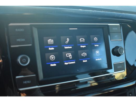 Volkswagen T-Cross 1.0 110pk TSI DSG Style | ACC | Verwarmbare voorstoelen | DAB+ | LED | Dode hoek detectie | Apple... ActivLease financial lease