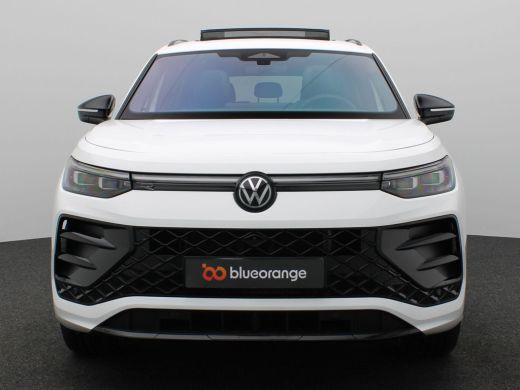 Volkswagen Tayron 1.5 eHybrid R-Line Edition 272PK DSG Trekhaak, Pano-Schuifdak, Head-Up Display, Matrix LED-Verlic... ActivLease financial lease