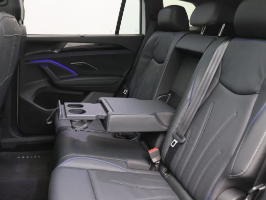 Volkswagen Tayron 1.5 eHybrid R-Line Edition 272PK DSG Trekhaak, Pano-Schuifdak, Head-Up Display, Matrix LED-Verlic... ActivLease financial lease