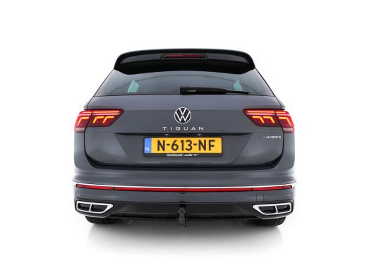 Volkswagen Tiguan 1.4 TSI R-Line Business+ (Plug-in) (INCL-BTW) Aut. *PANO | FULL-LED | ADAPTIVE-CRUISE | DIGI-COCK... ActivLease financial lease