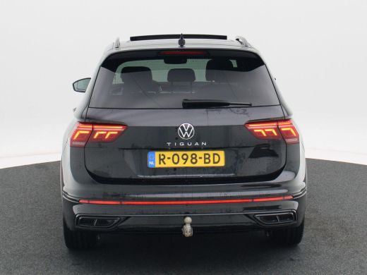 Volkswagen Tiguan 1.5 TSi 150 Pk R-Line Business+ | Black Style | Panoramadak | Adaptive Cruise | Climate Control |... ActivLease financial lease