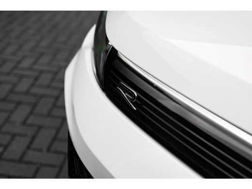 Volkswagen Tiguan R-Line Edition - eHybrid | 'App-Connect' draadloze smartphone integratie | Automatische afstandsr... ActivLease financial lease