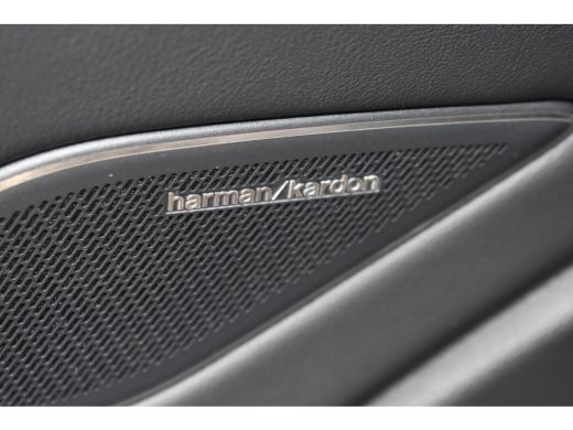 Volkswagen Tiguan R-Line Edition - eHybrid | PANORAMA DAK | TREKHAAK | 360 CAMERA | NAVIGATIE | IQ. LIGHT | ADAPT. ... ActivLease financial lease