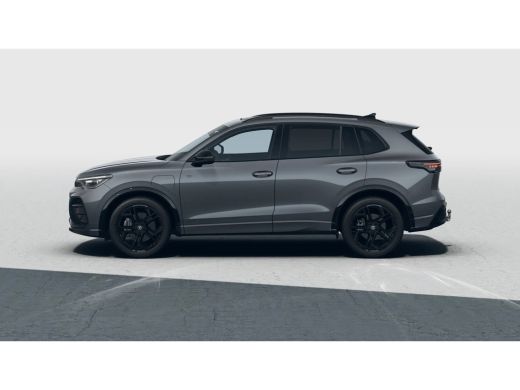 Volkswagen Tiguan R-Line Edition - eHybrid | 'App-Connect' draadloze smartphone integratie | Automatische afstandsr... ActivLease financial lease