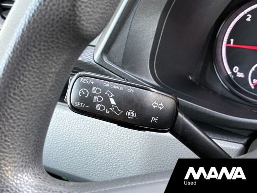 Volkswagen Transporter 2.0 TDI L1H1 Economy Business Cruise Sensoren Imperiaal Trekhaak ActivLease financial lease