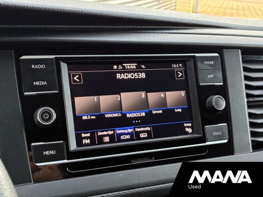 Volkswagen Transporter 2.0 TDI L1H1 Economy Business Cruise Sensoren Imperiaal Trekhaak ActivLease financial lease