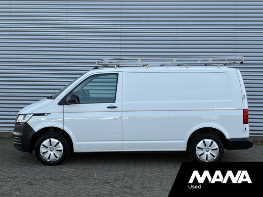 Volkswagen Transporter 2.0 TDI L1H1 Economy Business Cruise Sensoren Imperiaal Trekhaak ActivLease financial lease