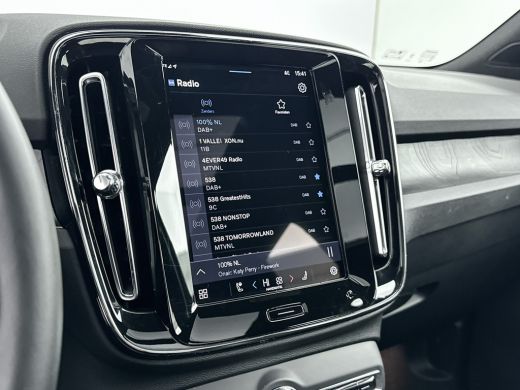 Volvo  EX40 Single Motor Extended Range Ultra 82 kWh | 19" Allseason | Fusion Leder | Trekhaak | Pixel LED | ... ActivLease financial lease