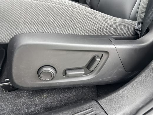 Volvo  EX40 Single Motor Extended Range Ultra 82 kWh | 19" Allseason | Fusion Leder | Trekhaak | Pixel LED | ... ActivLease financial lease