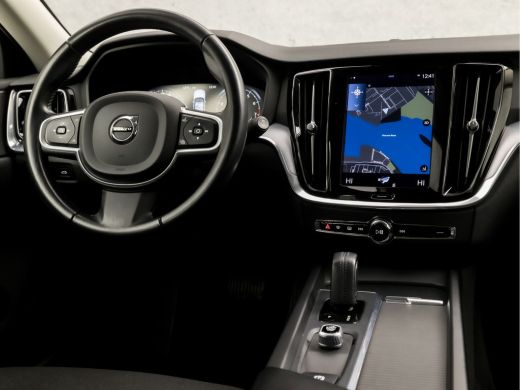 Volvo  V60 2.0 B3 Sport 177Pk Automaat (APPLE CARPLAY, GROOT NAVI, CAMERA, ELEK ACHTERKLEP, SPORTSTOELEN, AD... ActivLease financial lease