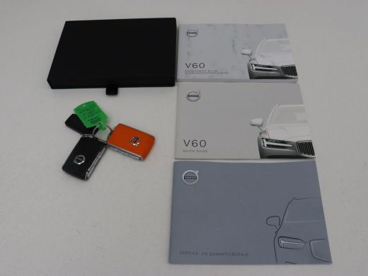 Volvo  V60 2.0 B4 Inscription | Trekhaak | Leder | Stoel & stuurverwarming | Camera | Adaptive cruise | Carp... ActivLease financial lease