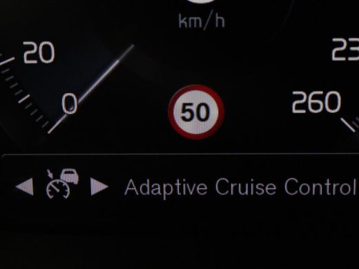 Volvo  V60 2.0 B4 Inscription | Trekhaak | Leder | Stoel & stuurverwarming | Camera | Adaptive cruise | Carp... ActivLease financial lease