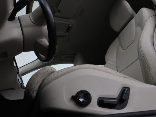 Volvo  V60 2.0 B4 Inscription | Trekhaak | Leder | Stoel & stuurverwarming | Camera | Adaptive cruise | Carp... ActivLease financial lease