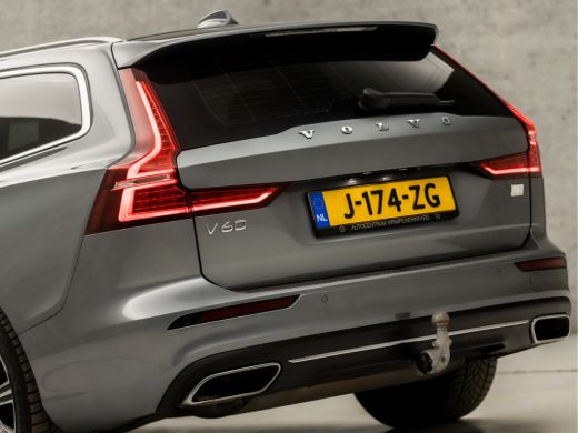 Volvo  V60 2.0 T6 Recharge AWD Sport 390Pk Automaat (APPLE CARPLAY, GROOT NAVI, CAMERA, KEYLESS, SPORTSTOELE... ActivLease financial lease
