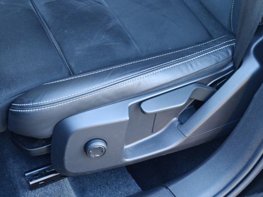 Volvo  XC40 1.5 T5 Recharge R-Design | Achteruitrijcamera | Apple Carplay/Android Auto|telefoonintegratie pre... ActivLease financial lease