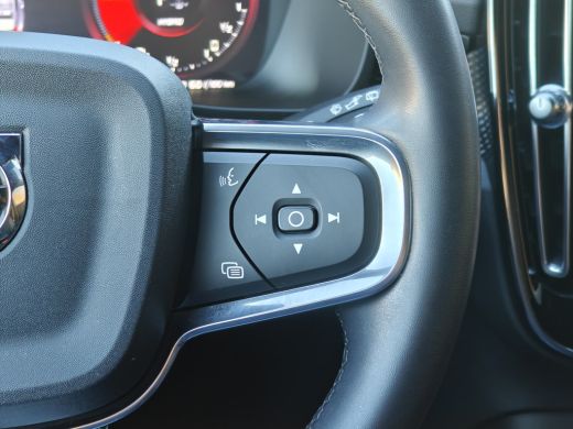 Volvo  XC40 1.5 T5 Recharge R-Design | Achteruitrijcamera | Apple Carplay/Android Auto|telefoonintegratie pre... ActivLease financial lease