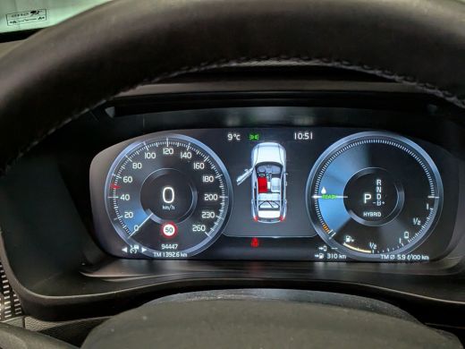 Volvo  XC40 1.5 T5 Recharge R-Design ActivLease financial lease