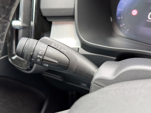 Volvo  XC40 B4 Plus Black Edition 360 Camera| Panoramadak | 20" velgen | Extra getint glas | Harman Kardon Au... ActivLease financial lease