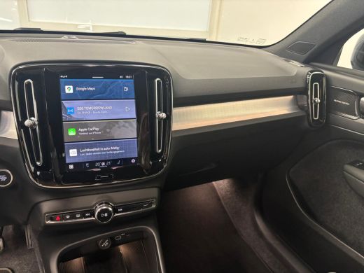 Volvo  XC40 B4 Plus Dark | Achteruitrijcamera | Apple Carplay/Android Auto|telefoonintegratie premium | Cruis... ActivLease financial lease