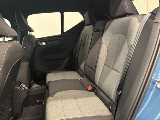 Volvo  XC40 B4 Plus Dark | Achteruitrijcamera | Apple Carplay/Android Auto|telefoonintegratie premium | Cruis... ActivLease financial lease