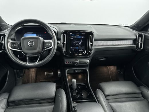 Volvo  XC40 Recharge P8 AWD R-Design | 19" | Vol Leder | Stoel/Stuurverwarming | Adaptieve Cruise | BLIS | El... ActivLease financial lease