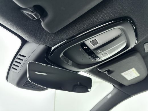 Volvo  XC40 Recharge P8 AWD R-Design | 19" | Vol Leder | Stoel/Stuurverwarming | Adaptieve Cruise | BLIS | El... ActivLease financial lease