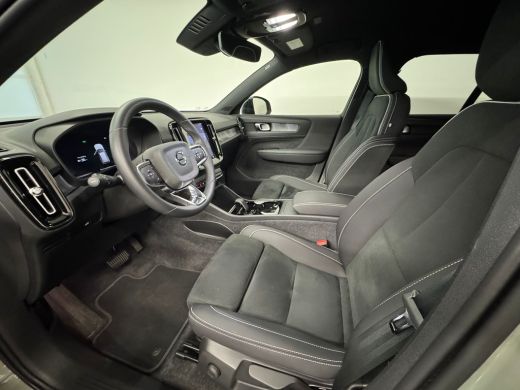 Volvo  XC40 Single Motor Extended Range Plus 82 kWh | Achteruitrijcamera | Apple Carplay/Android Auto|telefoo... ActivLease financial lease