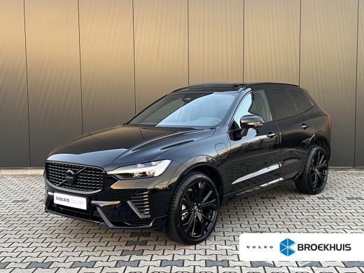 Volvo  XC60 2.0 T6 Plug-in hybrid AWD Plus Black Edition | Panoramadak | Trekhaak | Stoel en stuurwielverwarm...