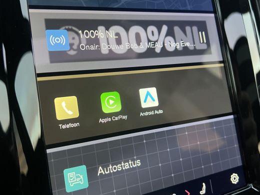 Volvo  XC60 2.0 T6 Plug-in hybrid AWD Plus Black Edition | Panoramadak | Trekhaak | Stoel en stuurwielverwarm... ActivLease financial lease