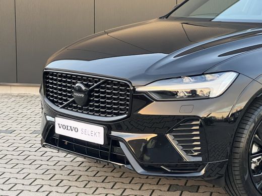 Volvo  XC60 2.0 T6 Plug-in hybrid AWD Plus Black Edition | Panoramadak | Trekhaak | Stoel en stuurwielverwarm... ActivLease financial lease